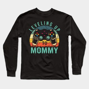 Gender Reveal Announcement Gamer Leveling Up To Mommy Funny Long Sleeve T-Shirt